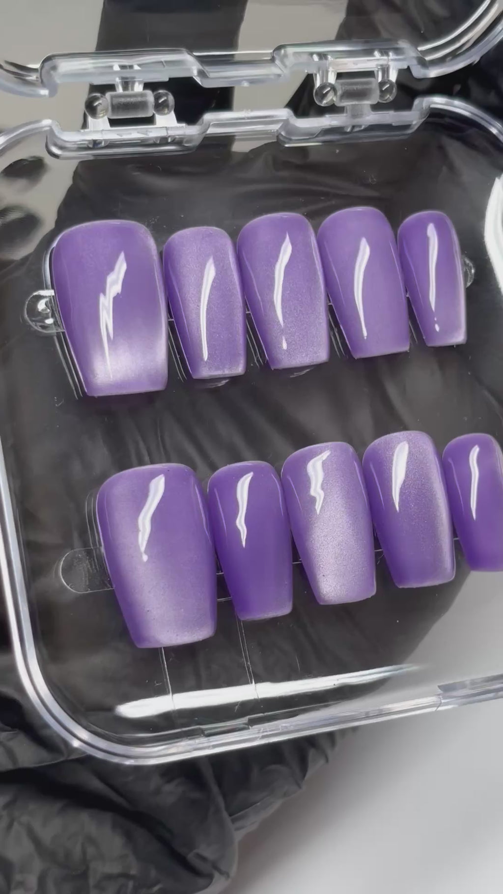 Cat-eye sets
